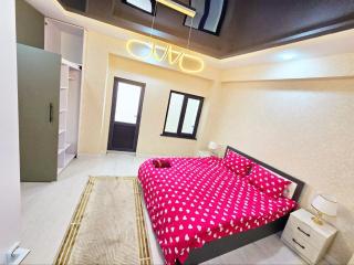 Luxs Apartments with kitchen for 8-10persons - Taschkent - 0