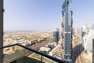 Luxury 4BHK in Business Bay w Burj Khalifa View Noora 4203 - 5