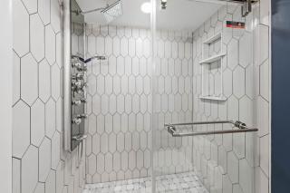 Luxe Oceanfront Escape Private Balcony & Wet Bar - Ocean City - 2
