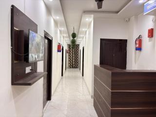 Hotel Indirapuram Residency - Ghaziabad - 0