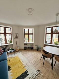 Centrally located charming CPH apartment - 0