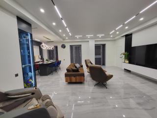 Luxury Residence in Mirabad Avenue - - 0