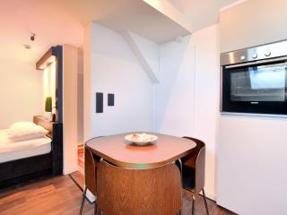 Mansion Koetshuis Studio for 3 Person - Robertville - 9