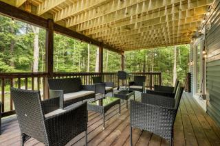 Nature Getaway - Creek, Firepit, Deck, Privacy - Delaware River - Sparrow Bush - 6