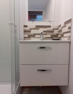 Logements Clos saint Genest 1appartement et 3 studios - Manzat - 7