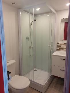 Logements Clos saint Genest 1appartement et 3 studios - Manzat - 6