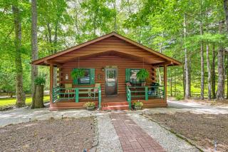 11 Mi to Dtwn Franklin Cabin with Porch! - 8