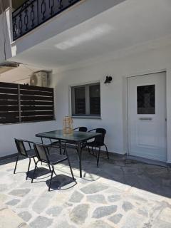 Bright & Bloom Luxury Studios - Hanioti - 0