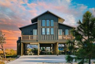 Peaceful 4BR*Private Pool*3-5 min walk to beach! - 9