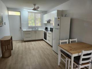 2 bedroom unit in Coconut Grove - - 8