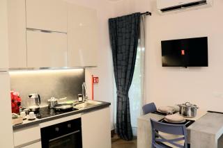 Parthenope Stopover - 2