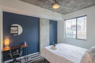 Adorable 1BD - Central Downtown - Gym, Pool, Parking - Phoenix - 2