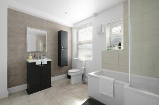 Radford 3 Bedroom and 1 Bathroom House - Nottingham - 5