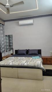 Satyabhama Homestay-Sapphire- two bhk Luxury appartment - Indore - 4