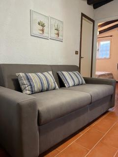Beachfront Villa- 2BR - Garden- WiFi -AC - Parking - Budoni - 1