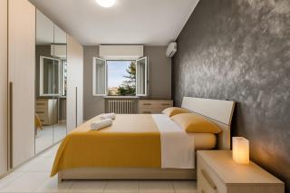 Bright apartment near Milan and Linate AC - 0