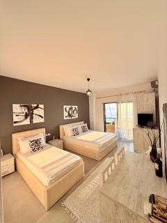 Soleil - Sea View Studio with Balcony - Vlorë - 0