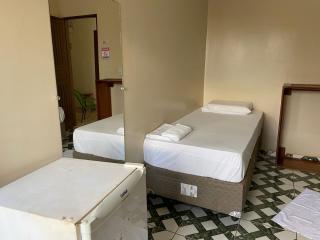 Junior Hotel - - 2