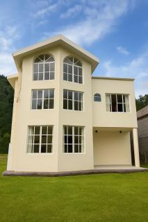 Luxury Mansion with Garden 6 Bedroom 6 Bath - 0