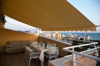 Sunseekers Sky Balcony - Sea View Rooftop in Durrës - Durrës - 8