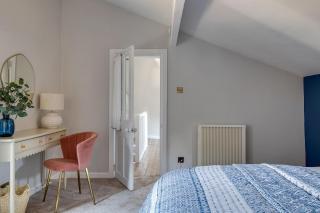 Romantic canal-side cottage with hot tub - Chester - 5