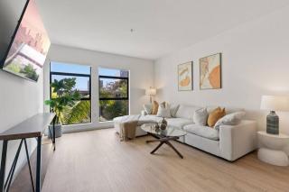 Emerald Ridge - Luxe Hollywood Walk of Fame - Los Angeles - 9