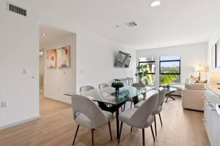 Emerald Ridge - Luxe Hollywood Walk of Fame - Los Angeles - 6