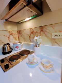 Charming Comfort 1BR at Air Residences Makati with wifi & netflix - Manila - 7