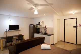 10 near Skema School 500mts, full kitchen, garage, next to Savassi - Belo Horizonte - 7