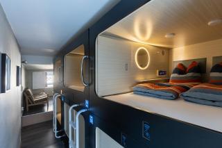 MUE Cubes - Capsule Hotel - Basilea - 1