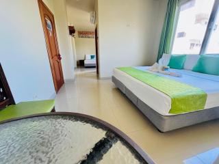 El Rincón de George - Puerto Villamil - 3