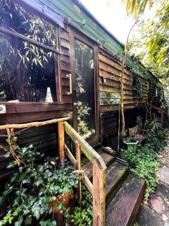 The Velvet Hideaway - Burnham on Sea - 4