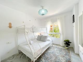 Family apartment 400 meters from the beach, with internet and pool - 7