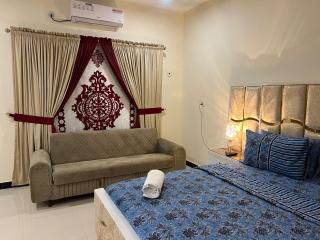 Sky View Palace guest house - Islamabad - 2