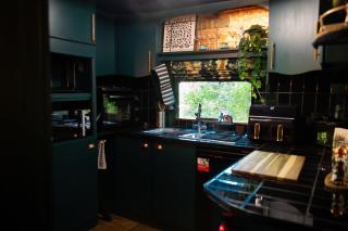 The Velvet Hideaway - Burnham on Sea - 8