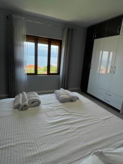 Villa Vista Lago - Mëmëlisht - 1