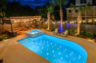 Luxury Beachside 6BR Coastal Paradise~Pool/Hot Tub - Hilton Head Island - 8
