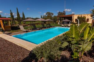 Sunset Haven at Ferdinand's Grove Farmhouse with Private Pool - Siġġiewi - 9