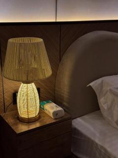 Modern 1BR, Cozy Living Room ,70 in TV, Self Check-In - Riad - 7