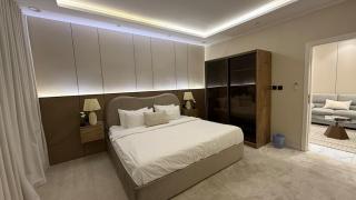 Modern 1BR, Cozy Living Room ,70 in TV, Self Check-In - Riad - 5