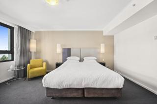 Bright Studio with Pool Access in Parramatta - Sydney - 8