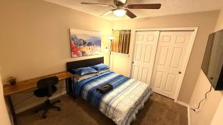 J10 Private Room with Smart TV Near Everything - Orlando - 0