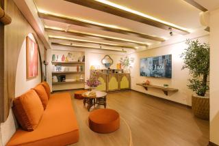 3BR , Train View, Jacuzzi, Sauna, Prime Location - Hanoi - 0