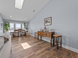 Barefoot East Duplex - Atlantic Beach - 3