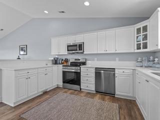 Barefoot East Duplex - Atlantic Beach - 1