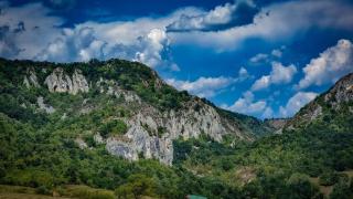 Transylvania Undiscovered - - 9