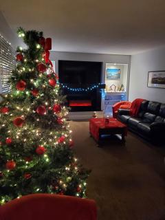 Just across from the lake ! - Kelowna - 7