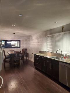 Just across from the lake ! - 6