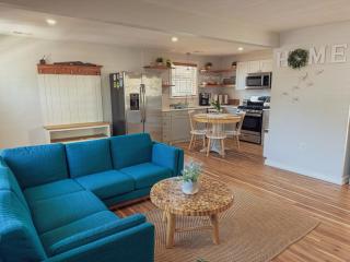 Unique Wildwood 3 BR 1,5 BA Entire House in the Heart of Wildwood! - Wildwood - 8