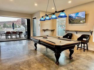 New Desert Vista Retreat 12 Bedroom all Suites - Moab - 4